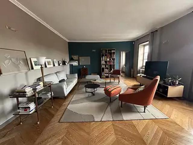 Fontainebleau 77300 Achat / Vente appartement 5 pièces t5 au dernier étage cave