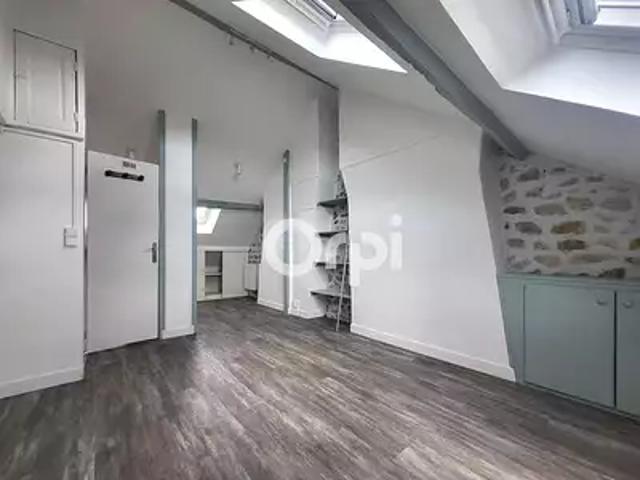 Fontainebleau 77300 Location appartement 1 pièce t1 au dernier étage