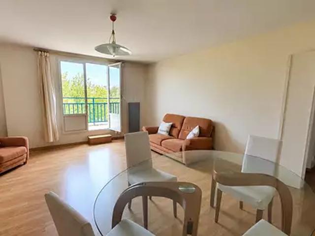 Fontainebleau 77300 Location appartement 3 pièces t3