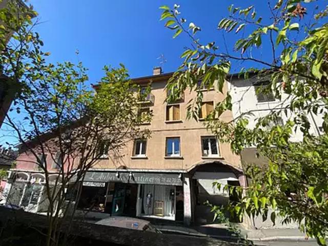 Fontaines sur Saône 69270 Achat / Vente appartement 3 pièces t3 cave