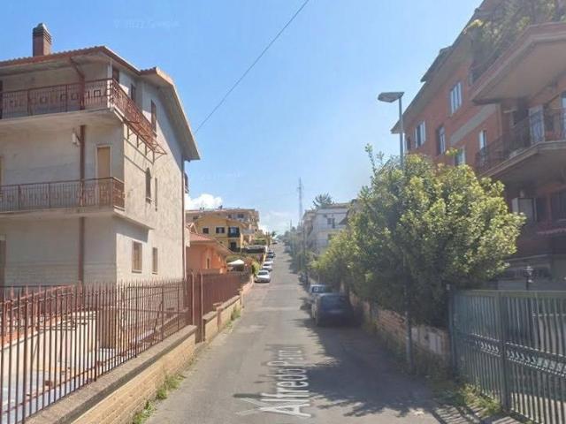 Fonte nuova ampio appartamento elegante