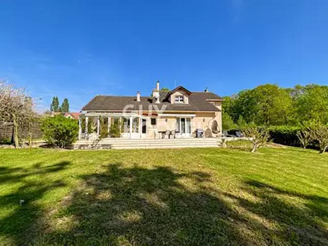 Fontenay Trésigny 77610 Achat / Vente maison 7 pièces t7 terrasse parking