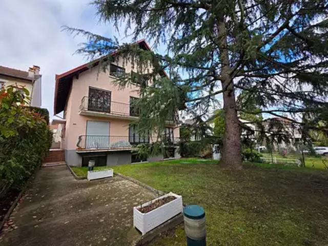 Fontenay aux Roses 92260 Achat / Vente appartement 5 pièces t5 cave balcon
