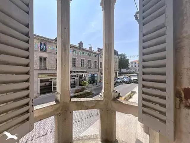 Fontenay le Comte 85200 Achat / Vente appartement 3 pièces t3