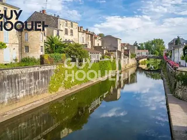 Fontenay le Comte 85200 Achat / Vente immeuble