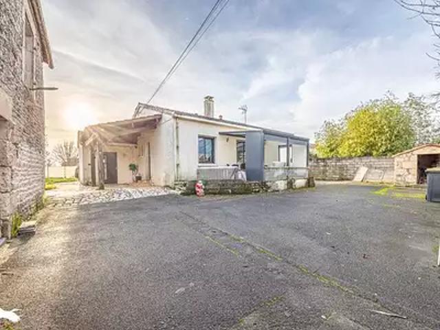 Fontenay le Comte 85200 Achat / Vente maison 4 pièces t4 parking