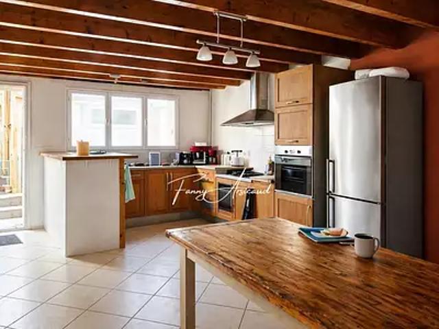 Fontenay le Comte 85200 Achat / Vente maison 5 pièces t5