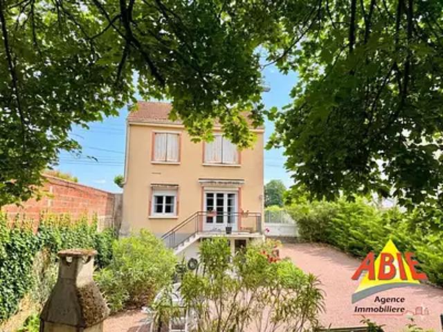Fontenay le Comte 85200 Achat / Vente maison 5 pièces t5 parking