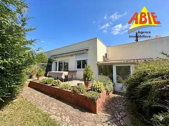 Fontenay le Comte 85200 Achat / Vente maison 6 pièces t6 parking