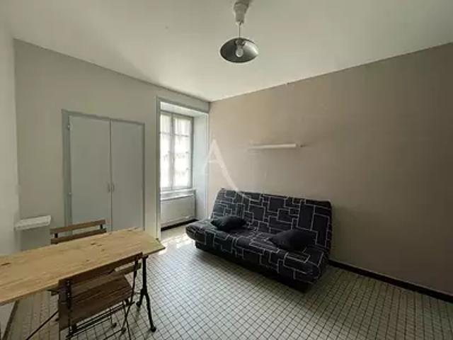 Fontenay le Comte 85200 Location appartement 1 pièce t1