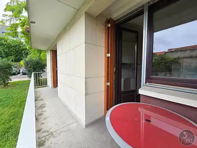 Fontenay sous Bois 94120 Achat / Vente appartement 2 pièces t2 terrasse