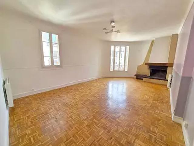 Fontenay sous Bois 94120 Achat / Vente appartement 4 pièces t4 cave