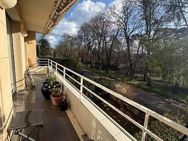 Fontenay sous Bois 94120 Achat / Vente appartement 5 pièces t5 cave
