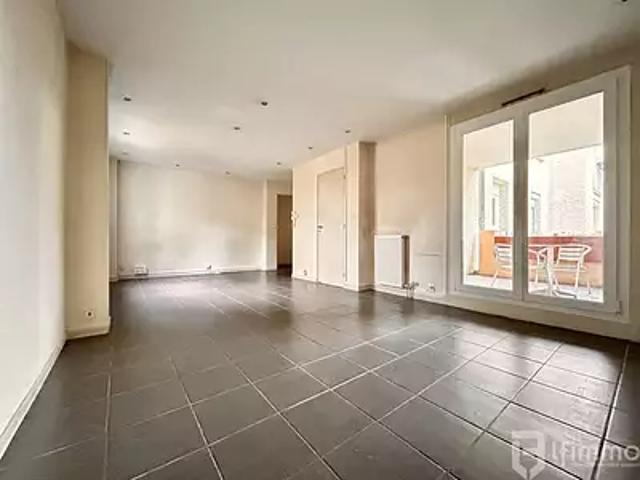 Fontenay sous Bois 94120 Achat / Vente appartement 5 pièces t5 terrasse parking