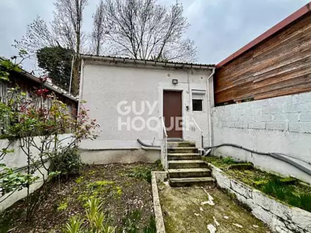 Fontenay sous Bois 94120 Achat / Vente maison 2 pièces t2 au dernier étage
