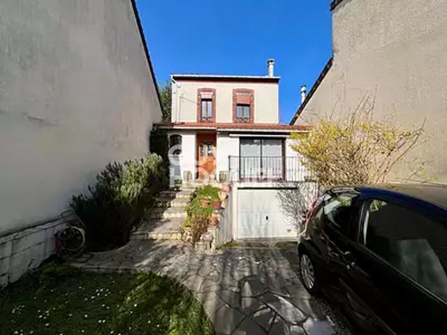 Fontenay sous Bois 94120 Achat / Vente maison 5 pièces t5 au dernier étage parking