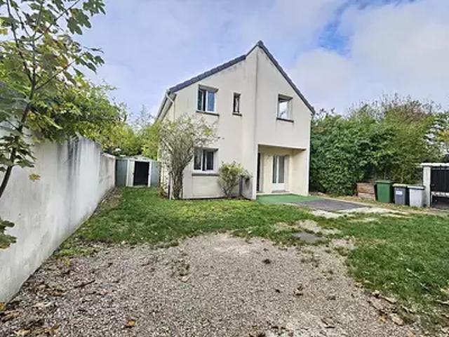 Fontenay sous Bois 94120 Location maison 4 pièces t4 parking