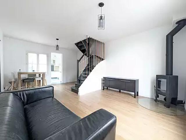 Fontenay sous Bois 94120 Location maison 4 pièces t4 terrasse cave