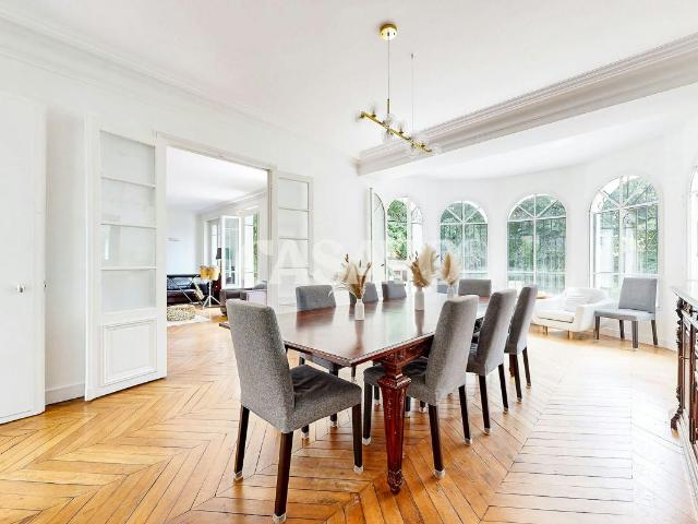 Fontenay sous Bois Vente Propriété/château 94
