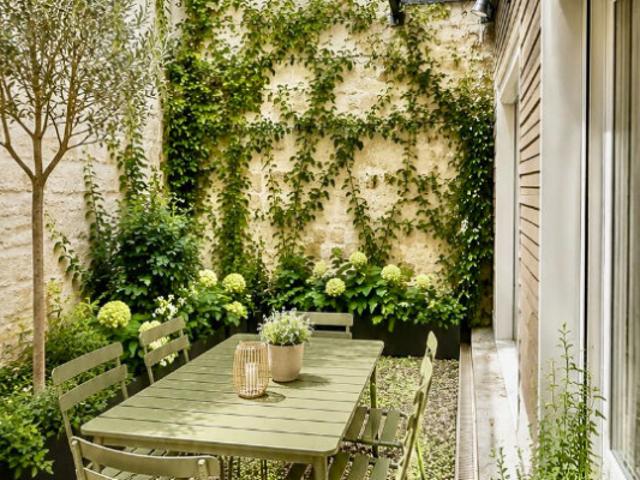 FONDAUDEGE/JARDIN PUBLIC beau duplex rénové avec patio