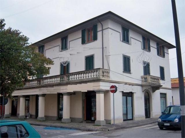 Fondi alto 2000 Ufficio a Altopascio Altopascio centro