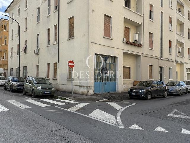 FONDO ARTIGIANALE in VENDITA a GROSSETO CENTRALE