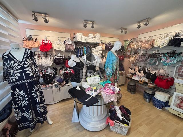 FONDS DE COMMERCE VITRINE HERICOURT 62 M2