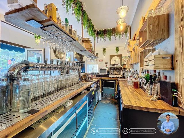 Fonds de Commerce Bar / Brasserie / Restaurant Licence Iv e. 65m² Menton