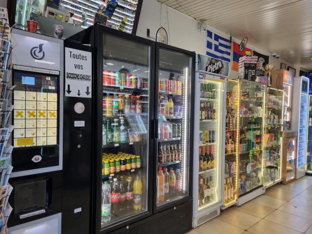Fonds de commerce Bar,Tabac,Loto,Pmu,Francaise Des Jeux. 173m² Sisteron