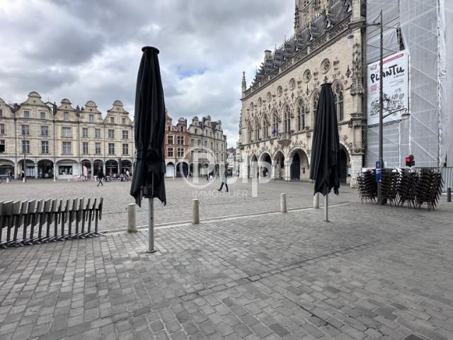 Fonds de commerce et Licence 4 à vendre à Arras