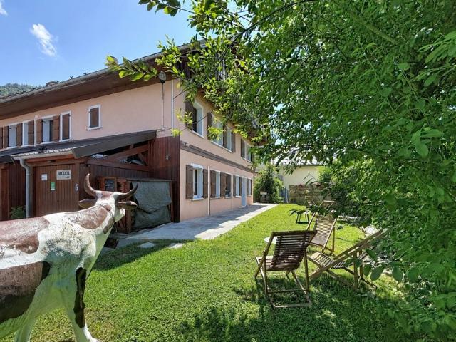 Fonds de commerce + Murs d’un Hôtel* Restaurant à vendre LE CHATELARD 73