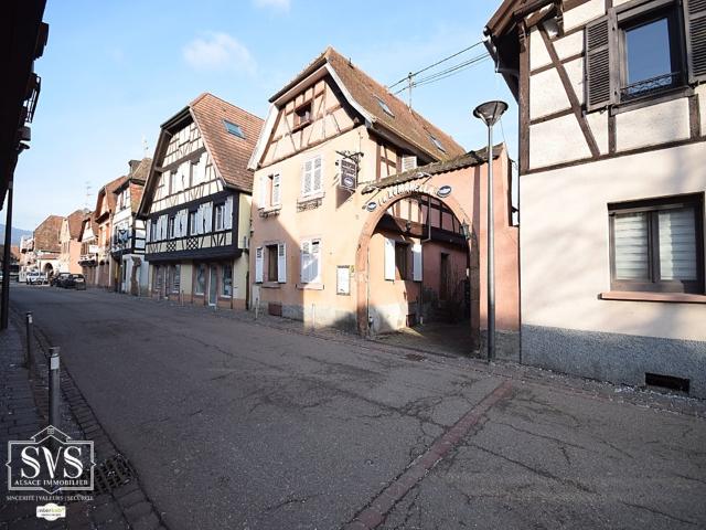 Fonds de commerce Pizzeria réputée sans concurrence Emplacement stratégique à Châtenois