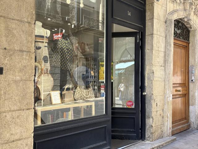 Fonds de commerce Prêt à porter Montpellier Triangle d. 50m² Montpellier
