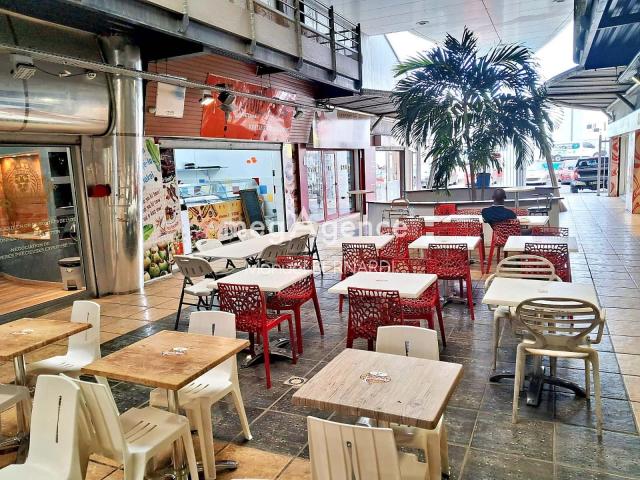 Fonds de Commerce Restauration rapide en Zone Très Commerciale 50m² 30 couverts