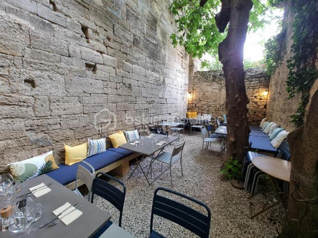 FONDS DE COMMERCE RESTAURATION/CAVE A VINS