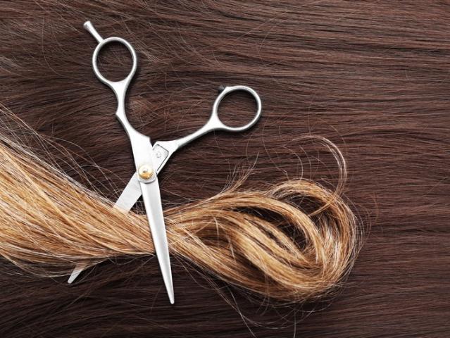 FONDS DE COMMERCE – SALON DE COIFFURE, ONGLES ET SOINS ESTHÉTIQUES – LE CANNET 06
