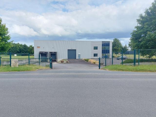 Fonds et/ou murs commerciaux à vendre à Tinténiac 35190