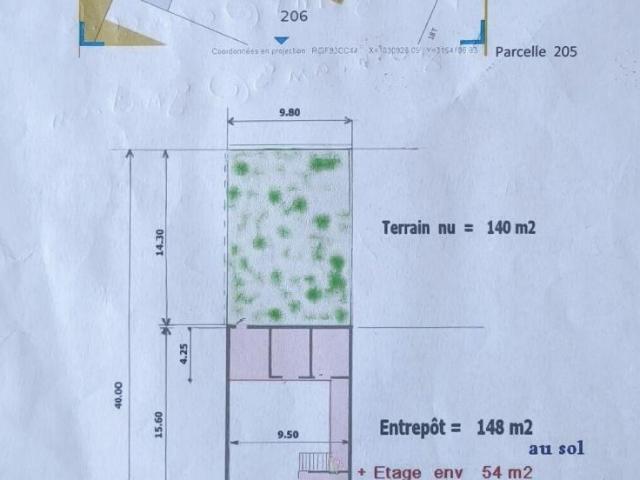 Fonds et/ou murs commerciaux à vendre à Arles 13200