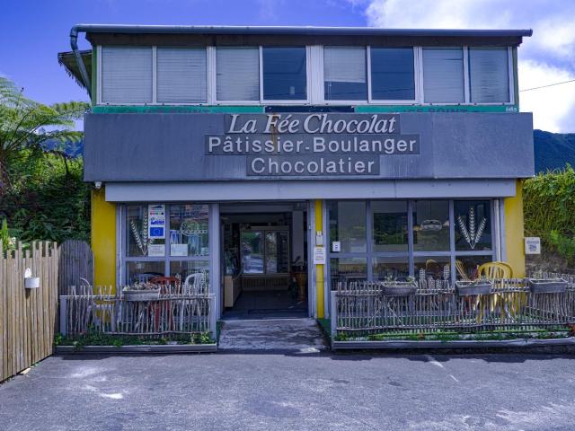 Fonds et/ou murs commerciaux à vendre à La Plaine des Palmistes 97431