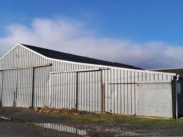 Fonds et/ou murs commerciaux à vendre à Saint Servais 29400
