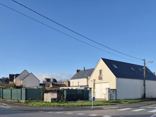 Fonds et/ou murs commerciaux à louer à Tourlaville 50110