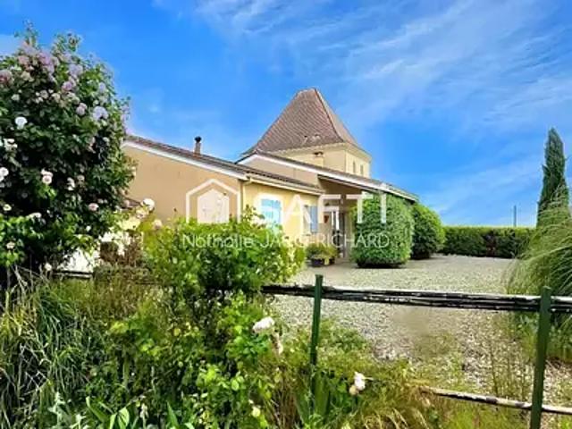 Fonroque 24500 Achat / Vente maison 5 pièces t5 terrasse parking