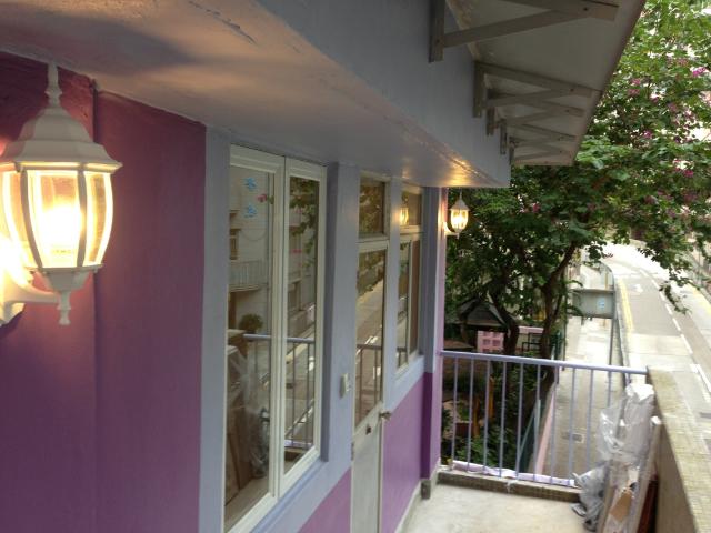 Fook On Building – Private terrace next to a park