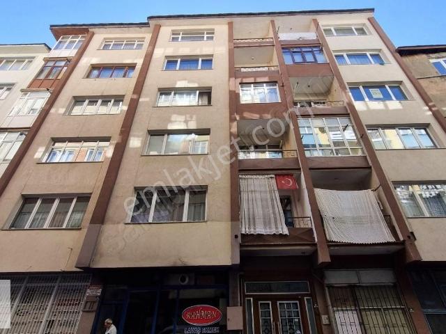 Fobem Gym Den Şehir Merkezinde Satılık 3+1 Geniş Daire