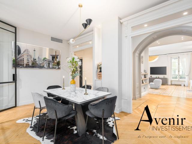 FOCH 202 m2 4 chambres MEUBLE GARAGE CAVE Lyon