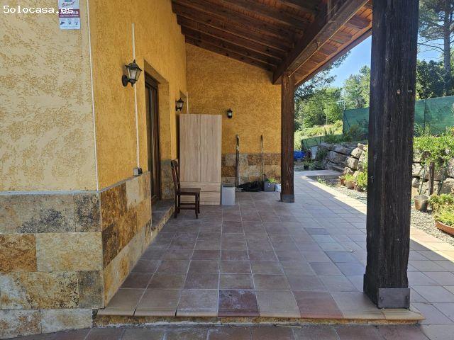 FOGARS DE LA SELVA ENTRE HOSTALRIC Y TORDERA: PRECIOSO Y AMPLIO CHALET EN VENTA CON PISCINA Y JARD