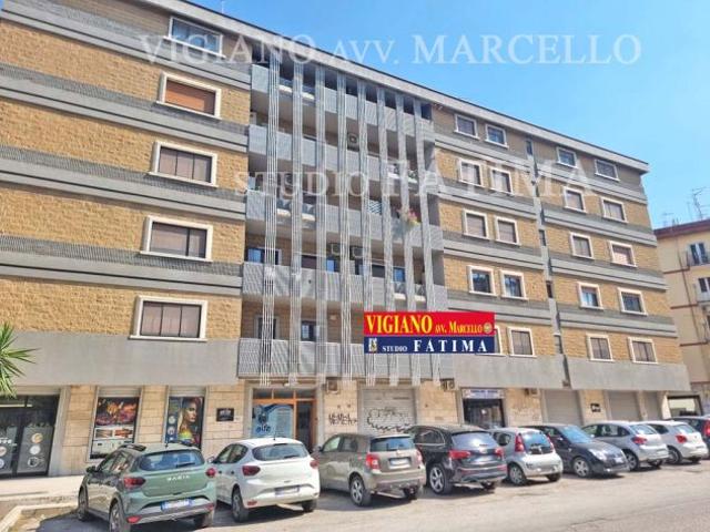 FOGGIA VENDESI LOCALECOMMERCIALE 2 INGRESSI VIA MOLFETTA N. 30/D MQ. 51