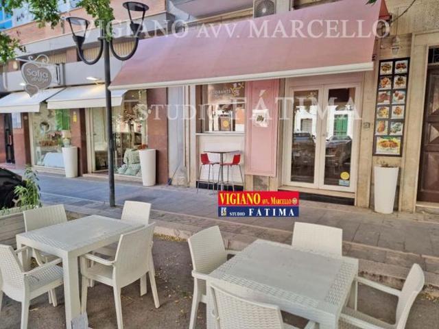 FOGGIA VIA MATTEOTTI, 62 CEDESI RISTORANTE MARE E TERRA