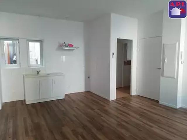 Foix 09000 Location appartement 2 pièces t2 terrasse