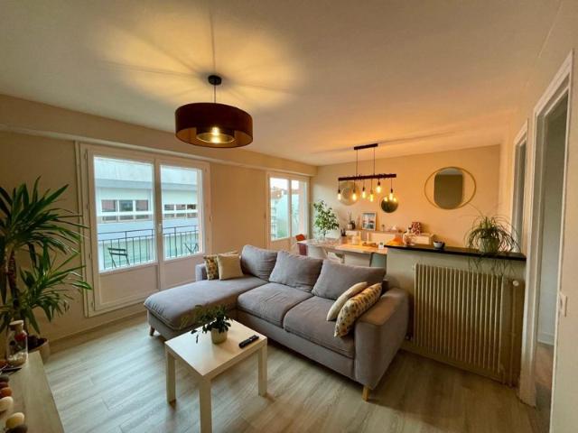 FOIRE EXPO APPARTEMENT MEUBLE de 64m²